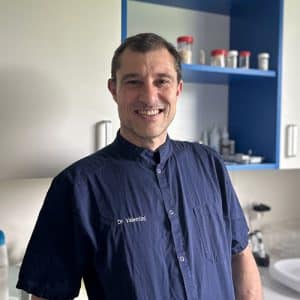 Dr vétérinaire Didier Valentini de la clinique vétérinaire de l'Isle Jourdain